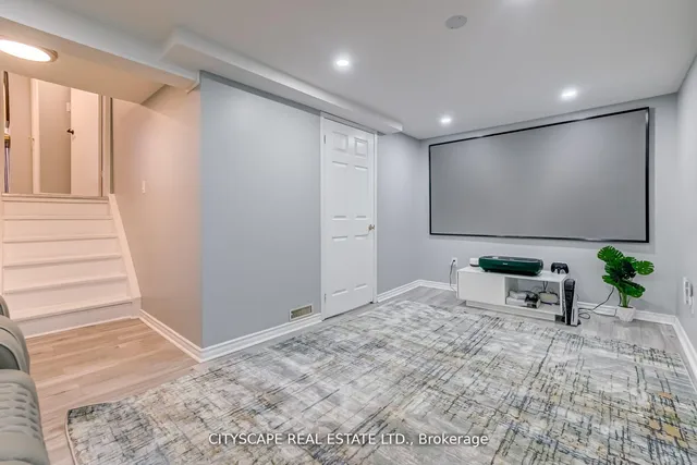 Additional image 25 of 30 Heslop Rd Unit 17