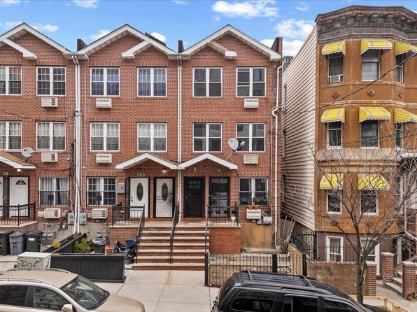664 Manida Street, Bronx, NY 10474