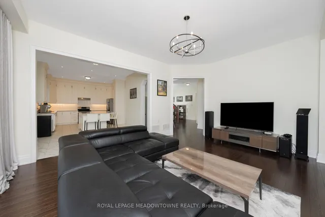 Additional image 48 of 23 Abigail Grace Cres