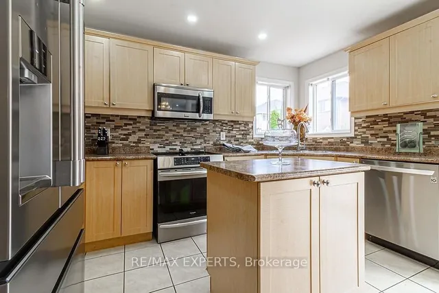 Additional image 12 of 19 Sandway Dr