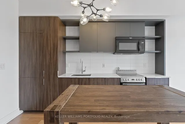 Additional image 8 of 6 Parkwood Ave Unit 310