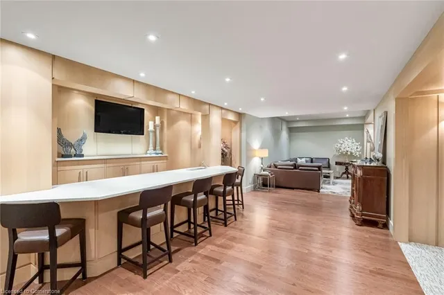 Additional image 30 of 3160 Britannia Rd