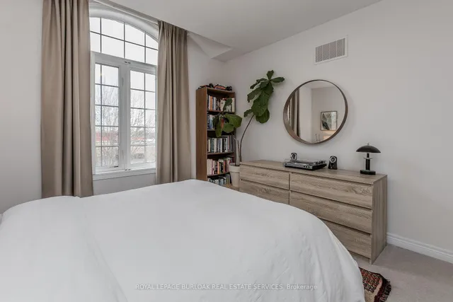 Additional image 28 of 1401 Plains Rd Unit 112