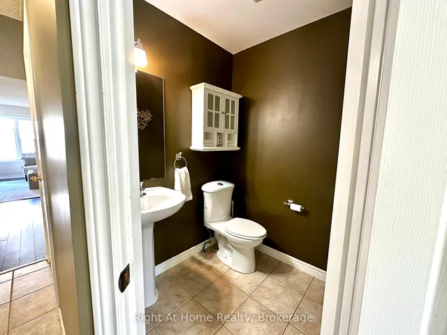 Additional image 20 of 4055 Forest Run Ave Unit 44