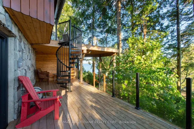 Additional image 38 of 270 North Shore Blvd