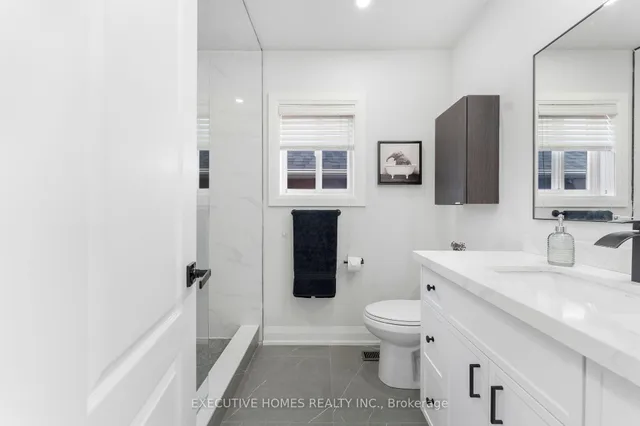 Additional image 37 of 11 Madronna Gdns