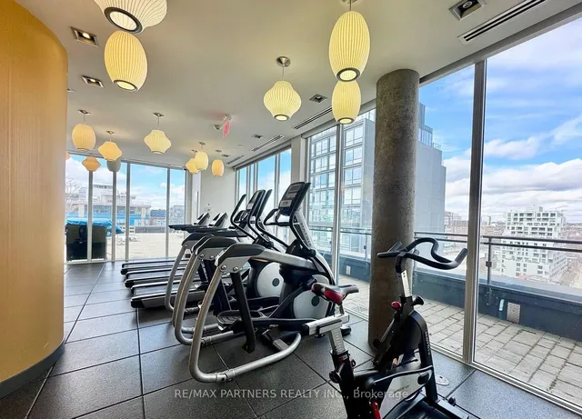 Additional image 19 of 435 Richmond St Unit 1106