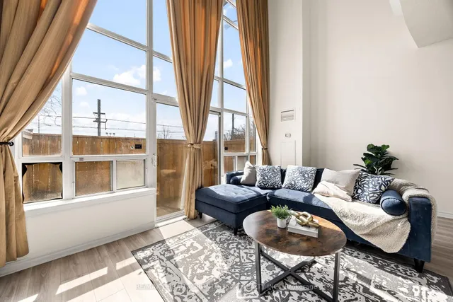 Additional image 12 of 1720 Eglinton Ave Unit 108