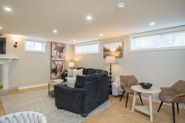 Additional image 29 of 137 Wakefield Rd