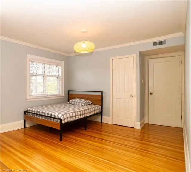 Additional image 18 of 136 Humbercrest Blvd