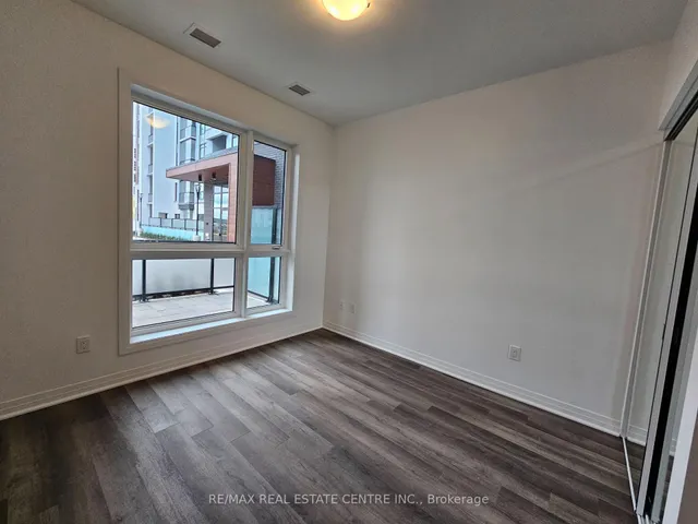 Additional image 6 of 460 Gordon Krantz Ave Unit 109