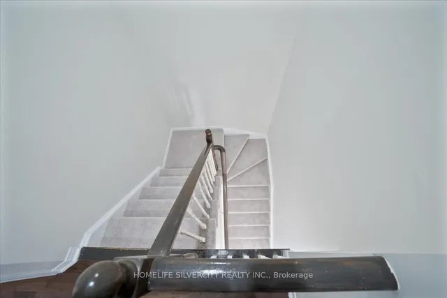 Additional image 12 of 6 Bentgrass Lane