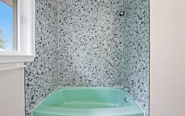 Additional image 35 of 1550 Carletta Dr