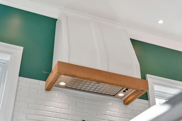 Additional image 14 of 23 Court St