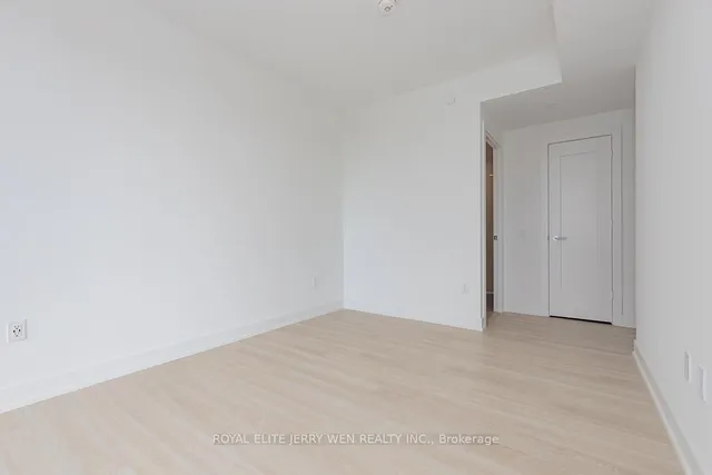 Additional image 14 of 30 Inn On The Park Dr Unit 3410