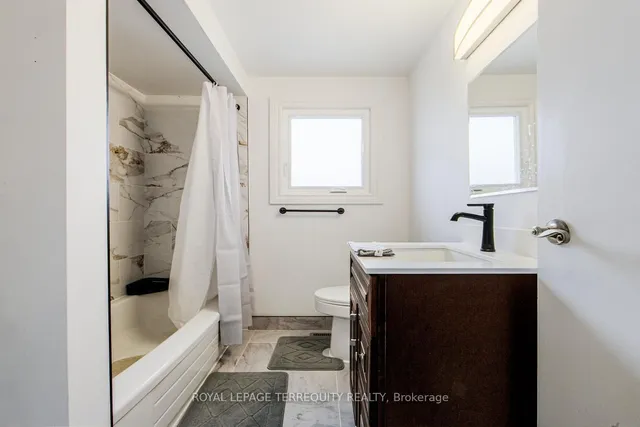 Additional image 28 of 33 Rochelle Ave Unit 51