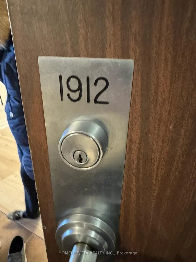 Additional image 10 of 225 Bamburgh Circ Unit 1912