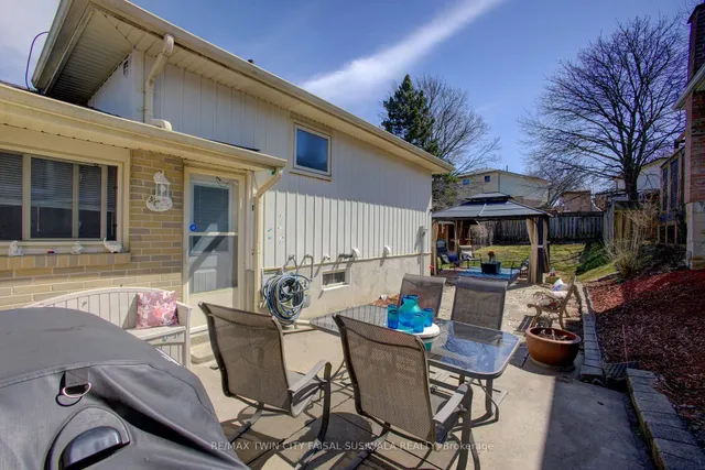 Additional image 8 of 173 Hazelglen Dr