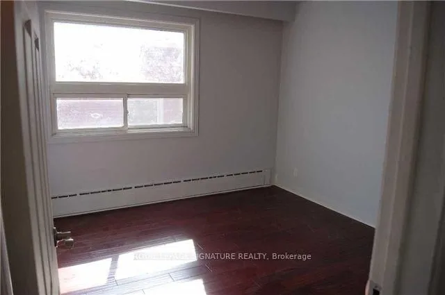 Additional image 33 of 144 Portland St