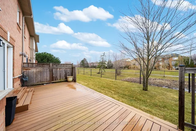 Additional image 43 of 2165 Country Club Dr Unit 12