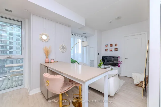 Additional image 19 of 70 Annie Craig Dr Unit 608