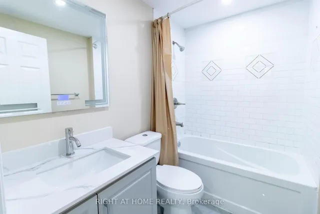 Additional image 31 of 36 Flamingo Cres