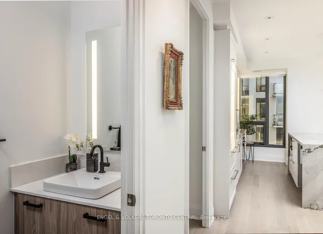 Additional image 14 of 280 Howland Ave Unit GPH26