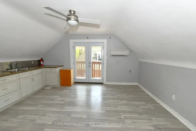 Additional image 10 of 2070 Churchill Ave