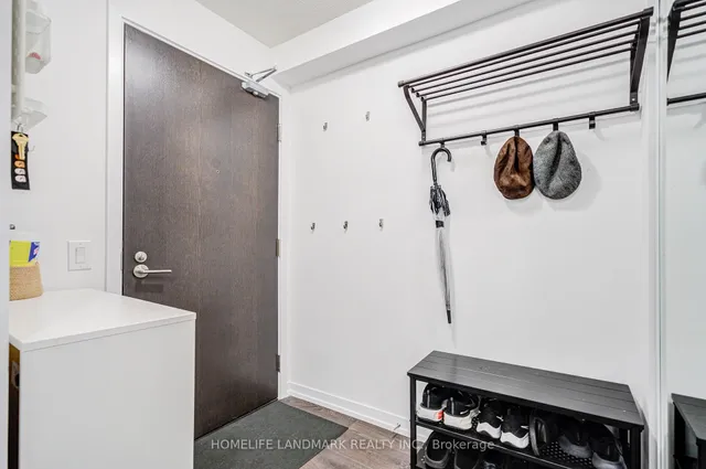 Additional image 10 of 219 Dundas St Unit 609