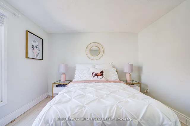 Additional image 30 of 211 Pemberton Ave