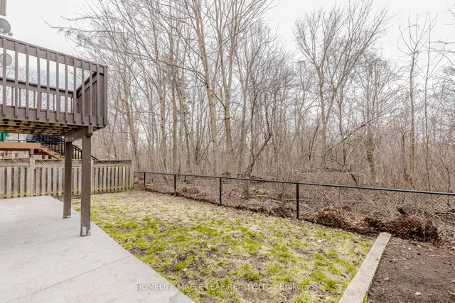 Additional image 35 of 72 Dunvegan Cres