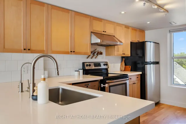 Additional image 16 of 214 Main St Unit 202