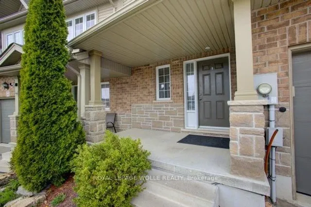 Additional image 2 of 945 Zeller Cres