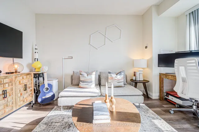 Additional image 23 of 5 Sheppard Ave Unit 2019