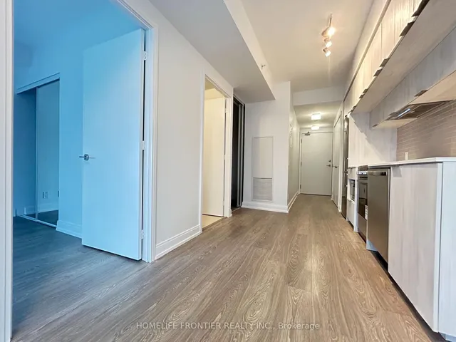 Additional image 10 of 181 Dundas St Unit 4015