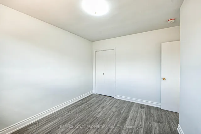 Additional image 22 of 14 Shoreview Dr