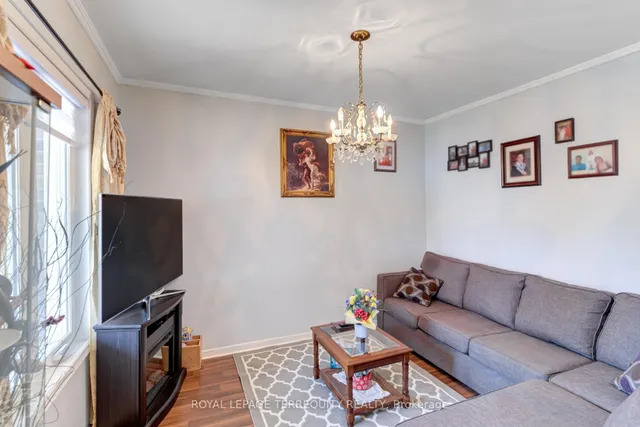 Additional image 5 of 532 Silverthorn Ave