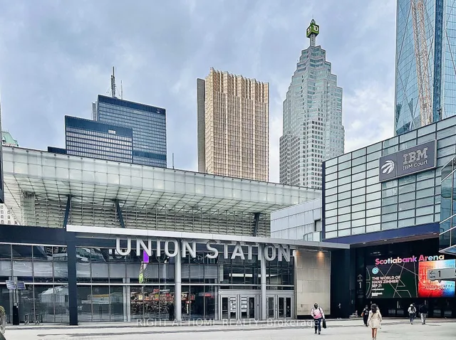 Additional image 46 of 65 Bremner Blvd Unit 5104