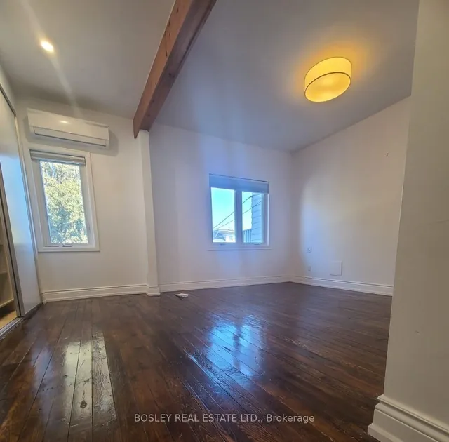 Additional image 38 of 520 Manning Ave