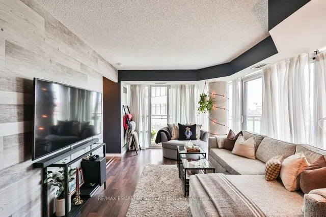 Additional image 16 of 38 Joe Shuster Way Unit 605