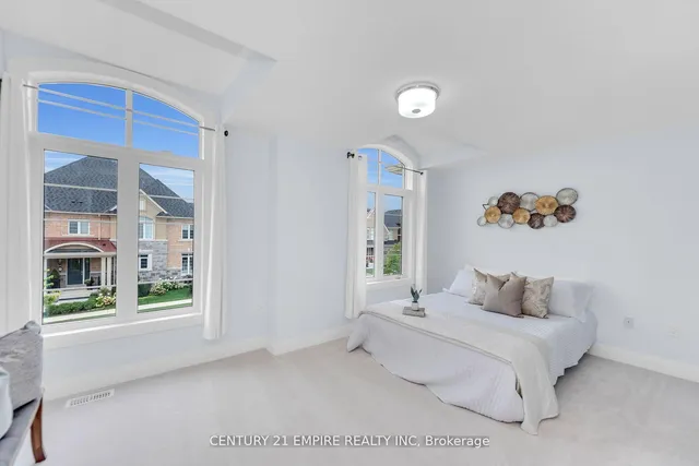 Additional image 23 of 4128 Hillsborough Cres