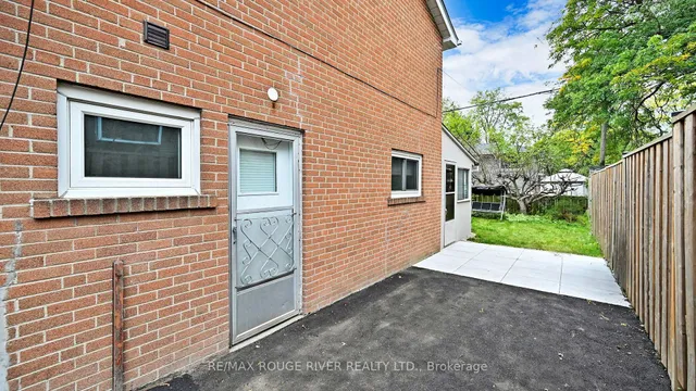 Additional image 39 of 112 Billington Cres