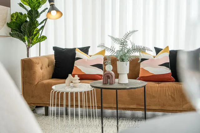 Additional image 16 of 15 Grenville St Unit 1905