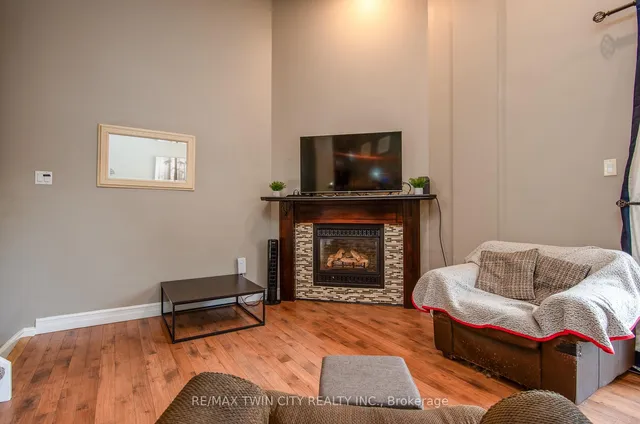 Additional image 17 of 80 Old Country Dr Unit 9