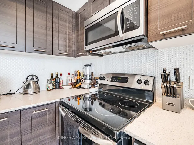 Additional image 30 of 2200 Lakeshore Blvd Unit 3508