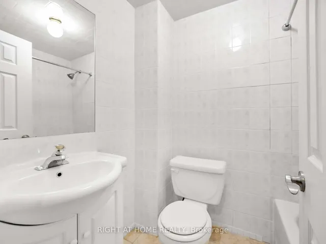 Additional image 27 of 165 Simmons Blvd