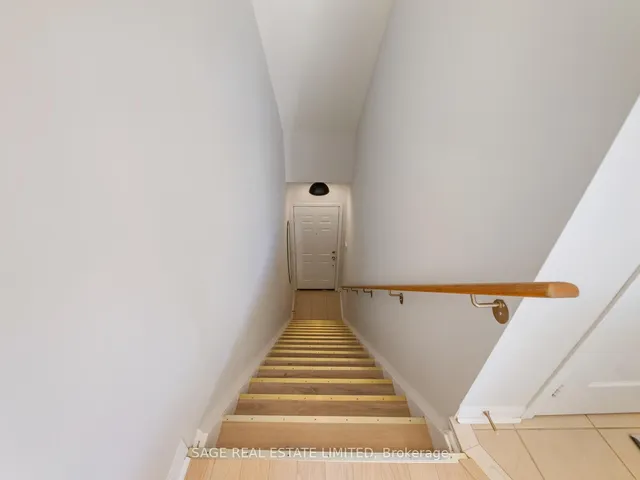 Additional image 18 of 78 Carr St Unit 5