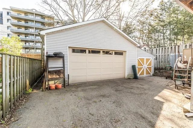 Additional image 35 of 15 Henry St