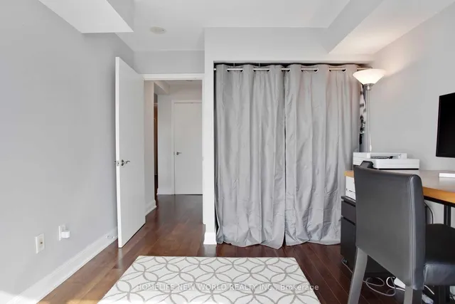 Additional image 23 of 2181 Yonge St Unit 2105