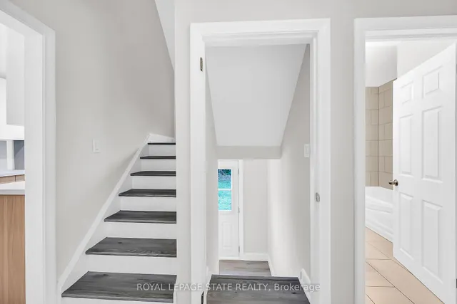 Additional image 20 of 44 West 4th St